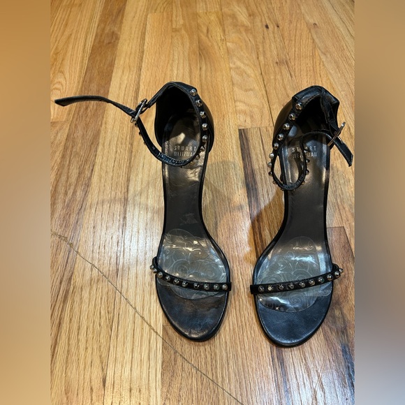 Stuart Weitzman nudist heels with black studs - Picture 2 of 16